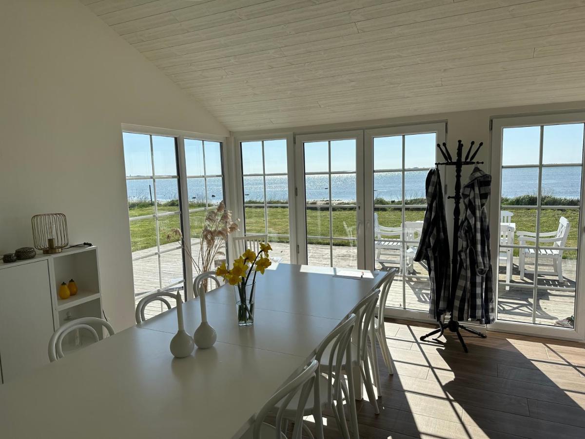 Beach Cabin Höllviken Екстериор снимка
